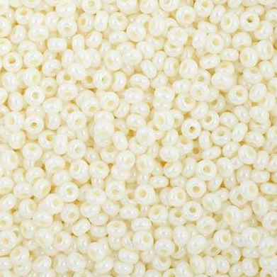 10/0 CREAM Opaque, Preciosa Seed Beads 10/0 Preciosa Seed Beads