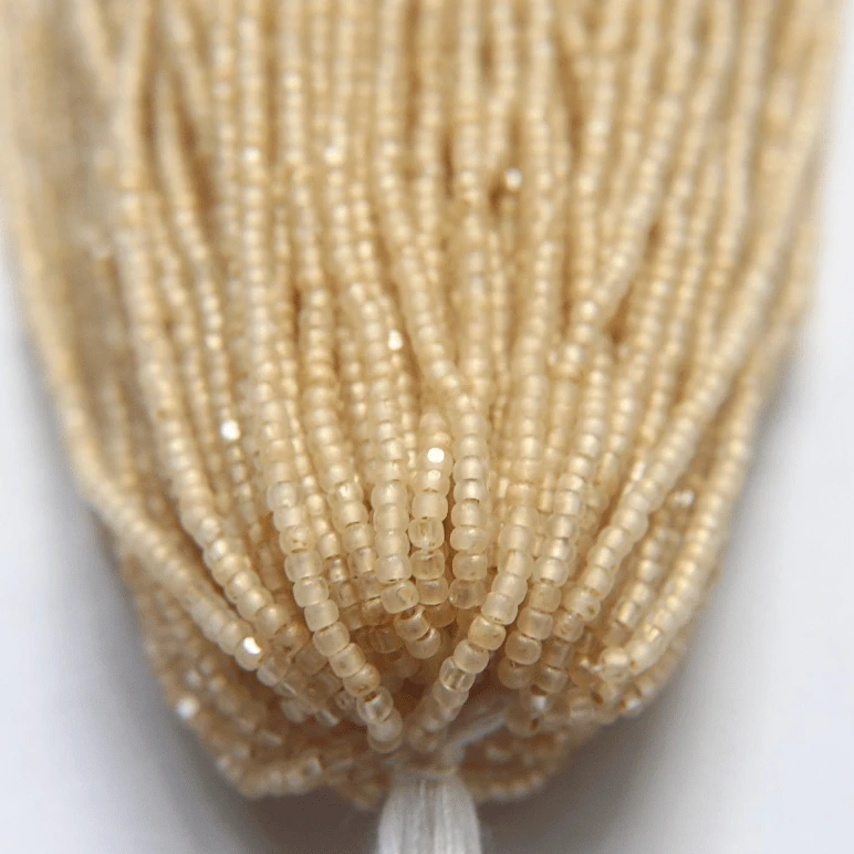 11/0 Charlotte Cut PREMIUM Seed Bead- Cream Matte Pearl Silver Lined *10g Hank* Charlotte Cut Seedbeads