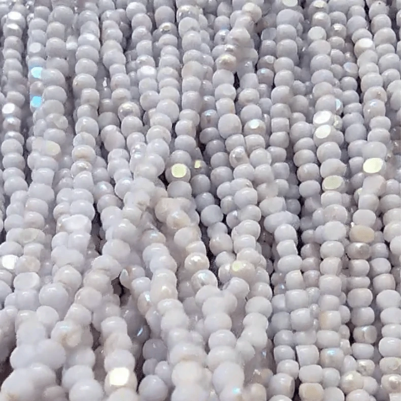 11/0 Charlotte Cut *Premium Seed Bead- Patina Pale Periwinkle Aurore Boreale (AB) *10g Hank* Charlotte Cut Seedbeads