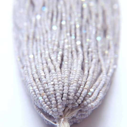 11/0 Charlotte Cut *Premium Seed Bead- Patina Pale Periwinkle Aurore Boreale (AB) *10g Hank* Charlotte Cut Seedbeads