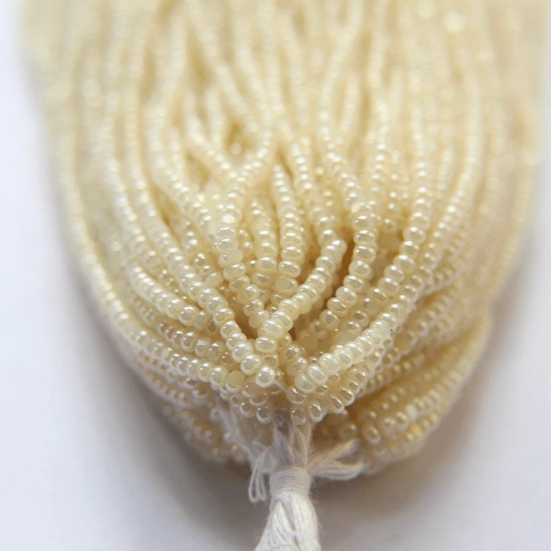 11/0 Charlotte Cut Seed Bead- Ceylon Pearl White *10g Hank* Charlotte Cut Seedbeads