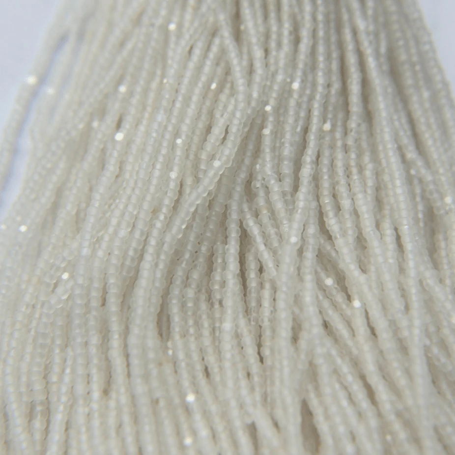 11/0 Charlotte Cut Seed Bead- Matte Frosted White Crystal *10g Hank* Charlotte Cut Seedbeads