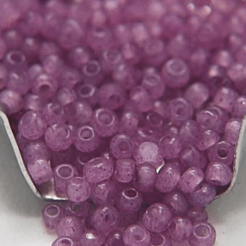 11/0 Charlotte Cut Seed Bead- Opal Amethyst Purple *10g Hank* Charlotte Cut Seedbeads