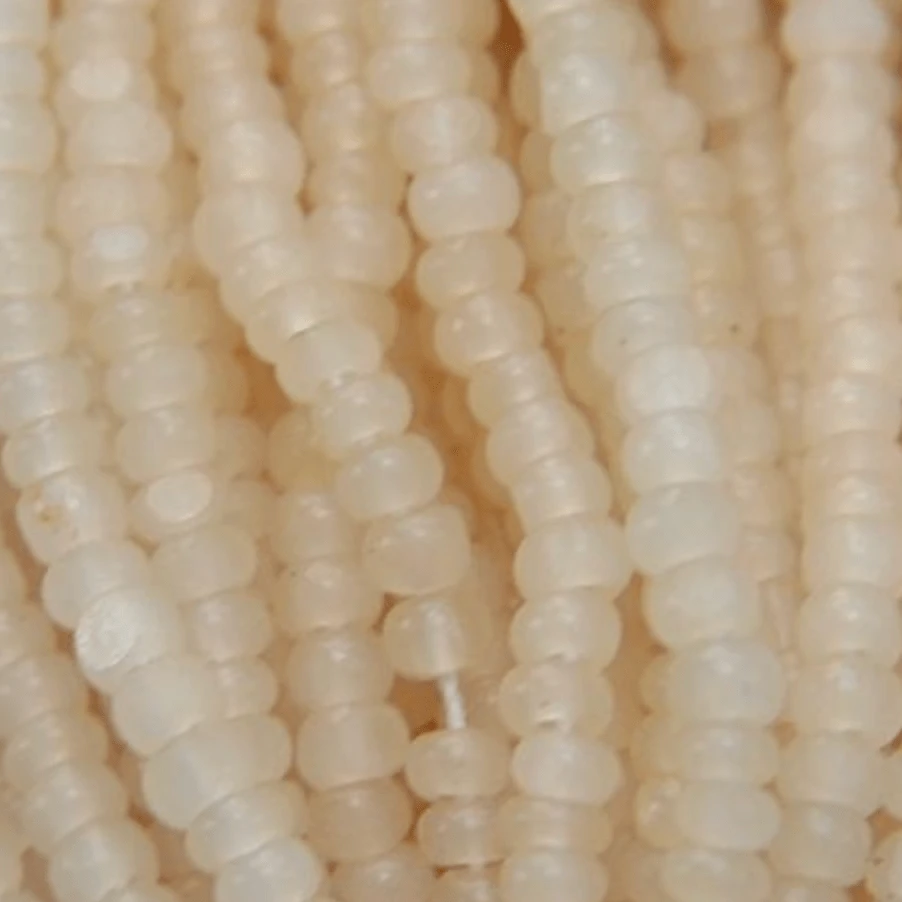 11/0 Charlotte Cut Seed Bead- Opal Light Cream *10g Hank* Charlotte Cut Seedbeads