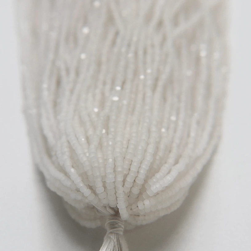 11/0 Charlotte Cut Seed Bead- Opal MATTE White *10g Hank* Charlotte Cut Seedbeads