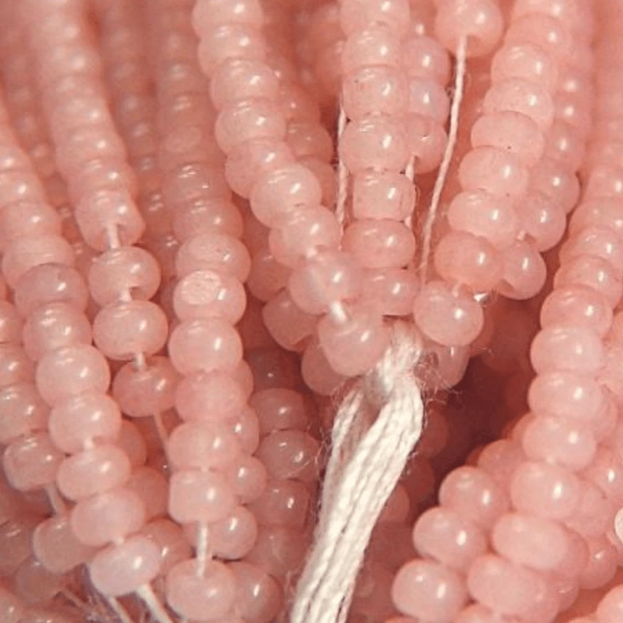 11/0 Charlotte Cut Seed Bead- Opal Mauve Pink *10g Hank* Charlotte Cut Seedbeads