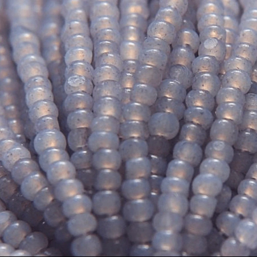 11/0 Charlotte Cut Seed Bead- Premium Smoky Mauve Opal *10g Hank* Charlotte Cut Seedbeads