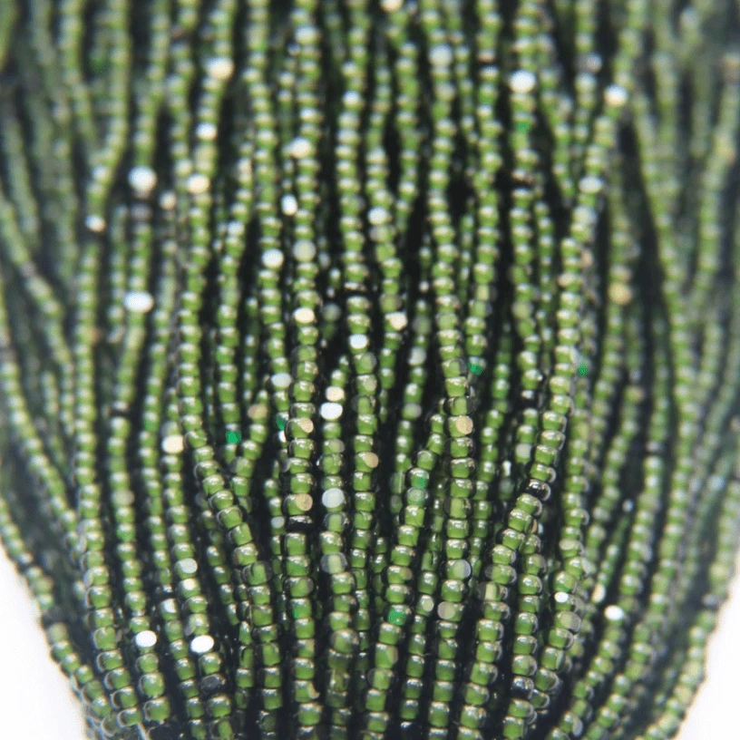 11/0 Charlotte Cut Seed Bead- White Colour Lined Olivine Dark Green *10g Hank* Charlotte Cut Seedbeads