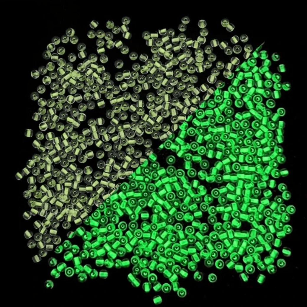11/0 Japanese Seedbeads, GLOW IN DARK - Green Neon Lined to Yellow GLOW 10g 11/0 TOHO Seed Beads