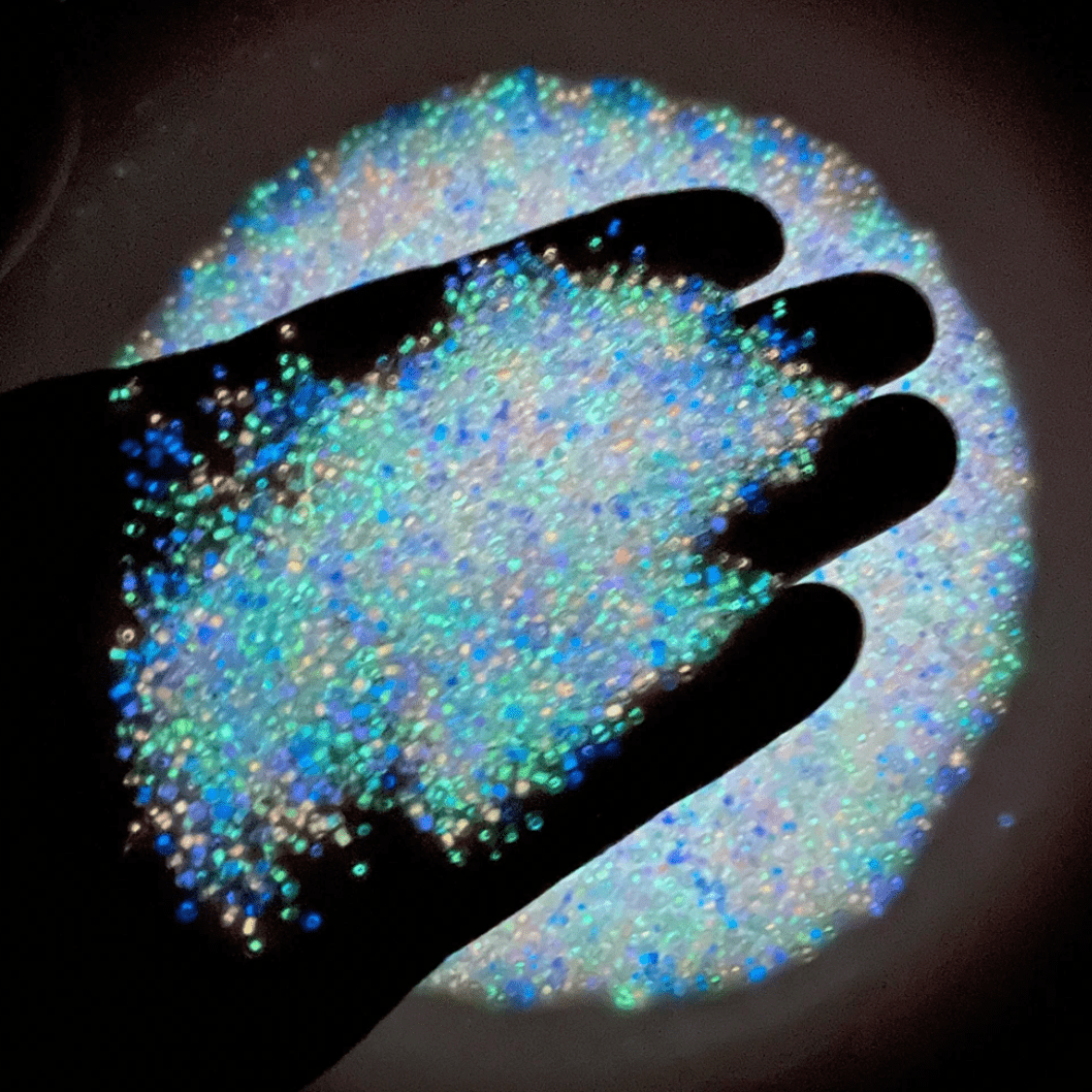 11/0 Japanese Seedbead, GLOW IN DARK - White Lined to Blue- Green GLOW 5 g 11/0 TOHO Seed Beads