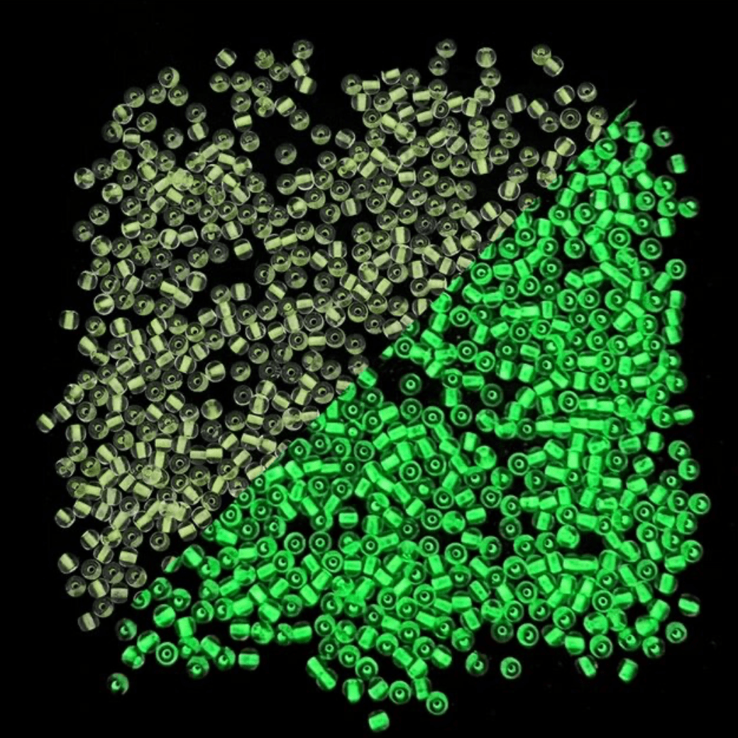 11/0 Japanese Seedbeads, GLOW IN DARK - Yellow Neon Lined to Green GLOW 10g 11/0 TOHO Seed Beads