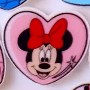 Pretty Minnie 15mm Disn*y Mickey/ Minnie Heart Gems, Glue on, Resin Gem (Sold In Pair) Resin Gems