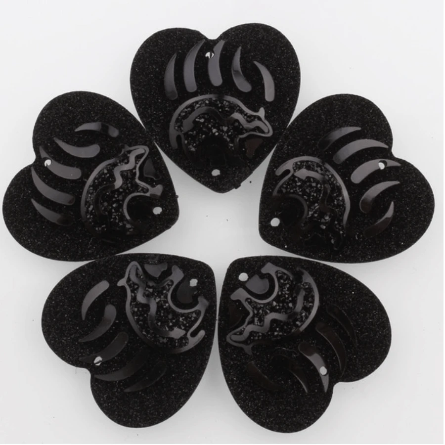 25mm Black Bear Claw with bear outline * Heart, Sew on, Resin Gem (Sold in Pair) Resin Gems
