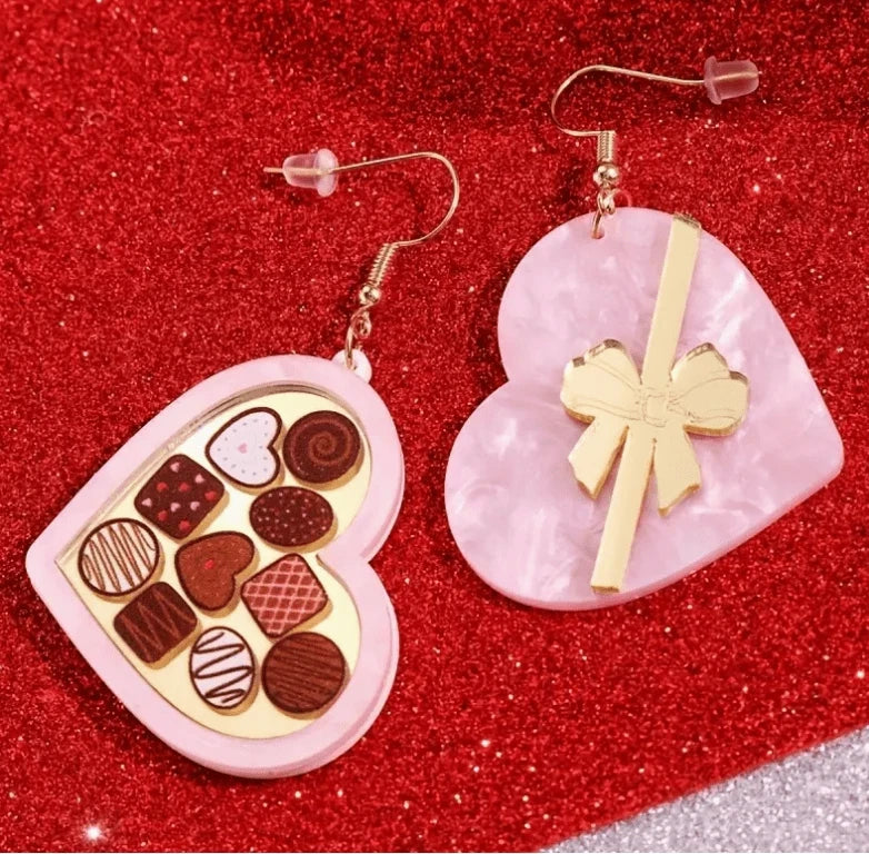 25mm Marble Pink Chocolate Box Heart Mirror Resin Gem