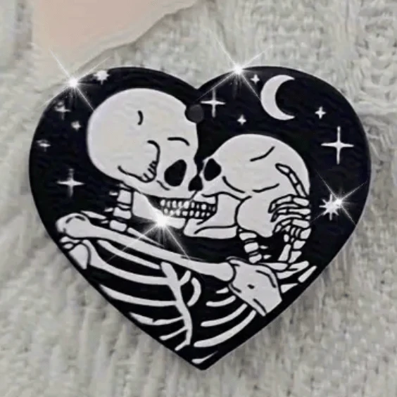34mm "Last Kiss" Skeleton Skull on Black Heart Shape, Sew on, Resin Gem (Sold in Pair) Resin Gems