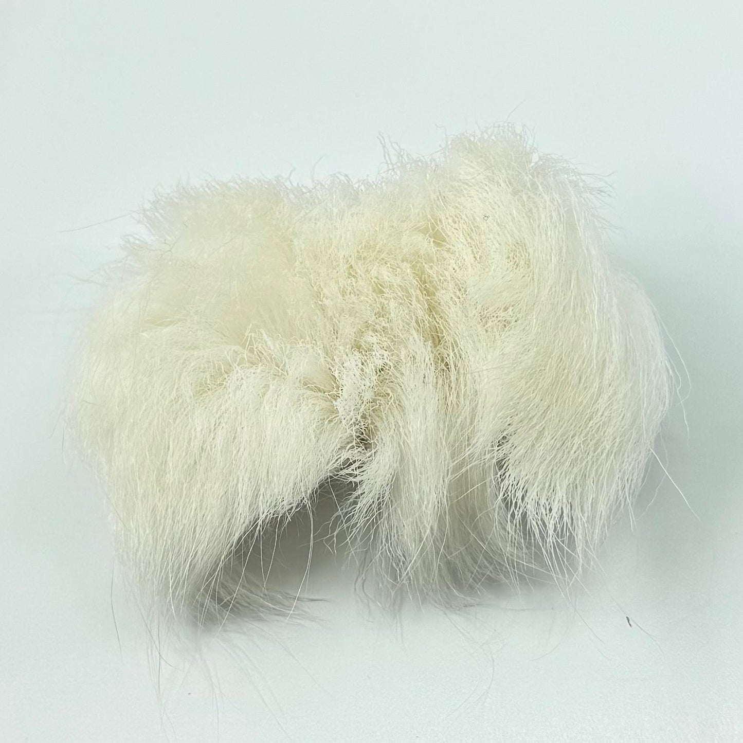 Dyed Natural Caribou Fur 1×3 inch Strip for Tufting, Basics Caribou Fur