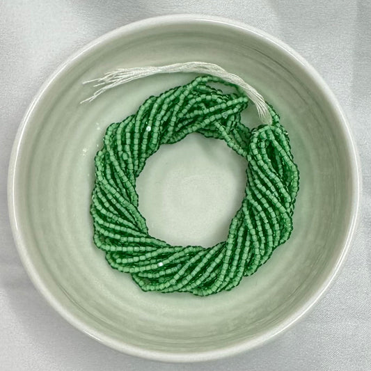 11/0 Charlotte Cut Seed Bead- White Lined Peridot Green *10g Hank* India Sheen Charlotte Cut Seedbeads