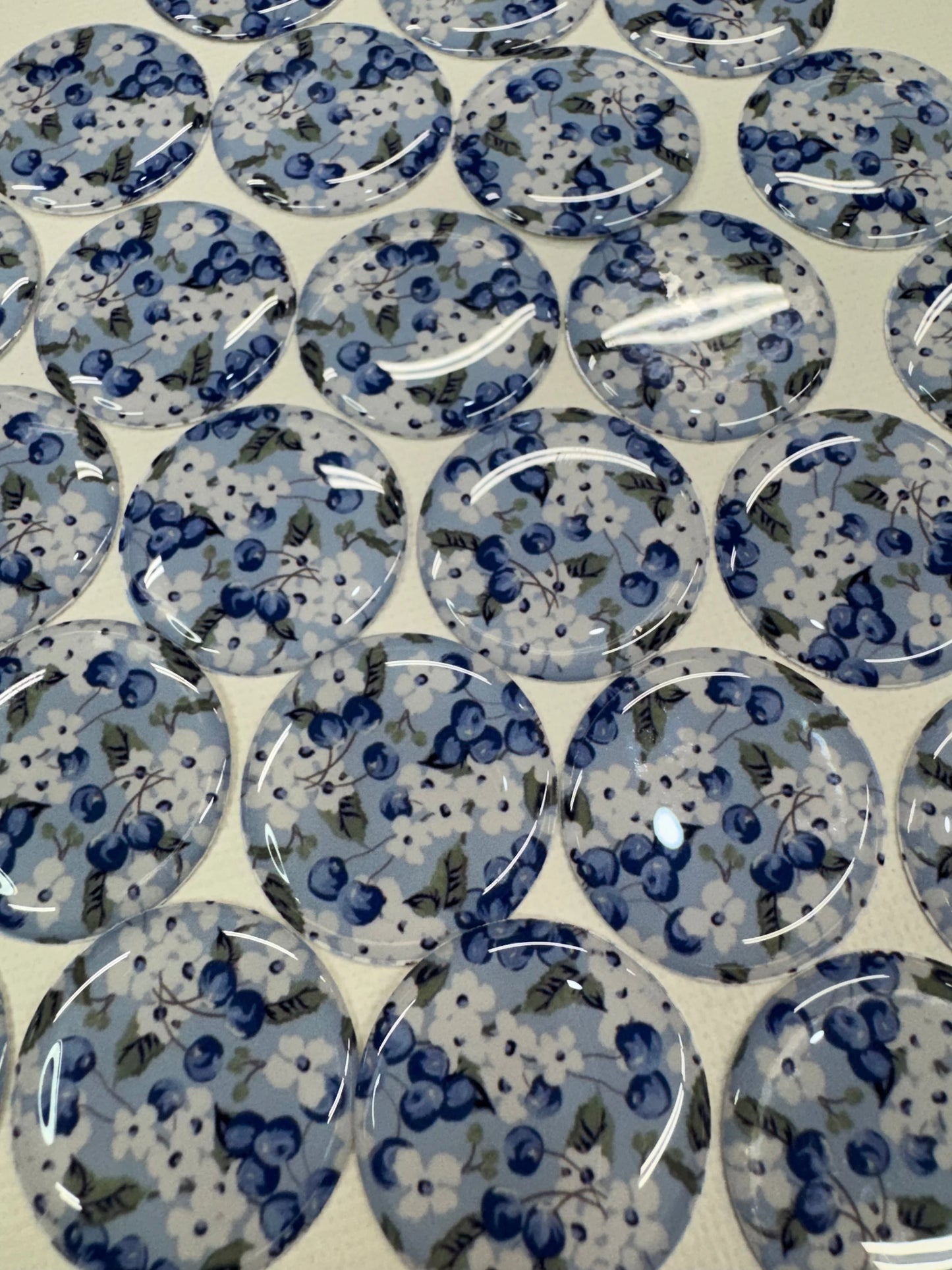 Blueberry gem Sundaylace Creations & Bling