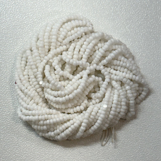 13/0 Charlotte Cut Seed Bead - Chalk White 10g India Sheen Charlotte Cut Seedbeads
