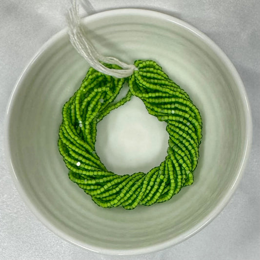 11/0 Charlotte Cut Seed Bead- White Colour Lined Neon Light Green *10g Hank* India Sheen Charlotte Cut Seedbeads