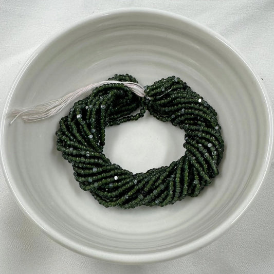11/0 Charlotte Cut Seed Bead- White Colour Lined Olivine Dark Green *10g Hank* India Sheen Charlotte Cut Seedbeads