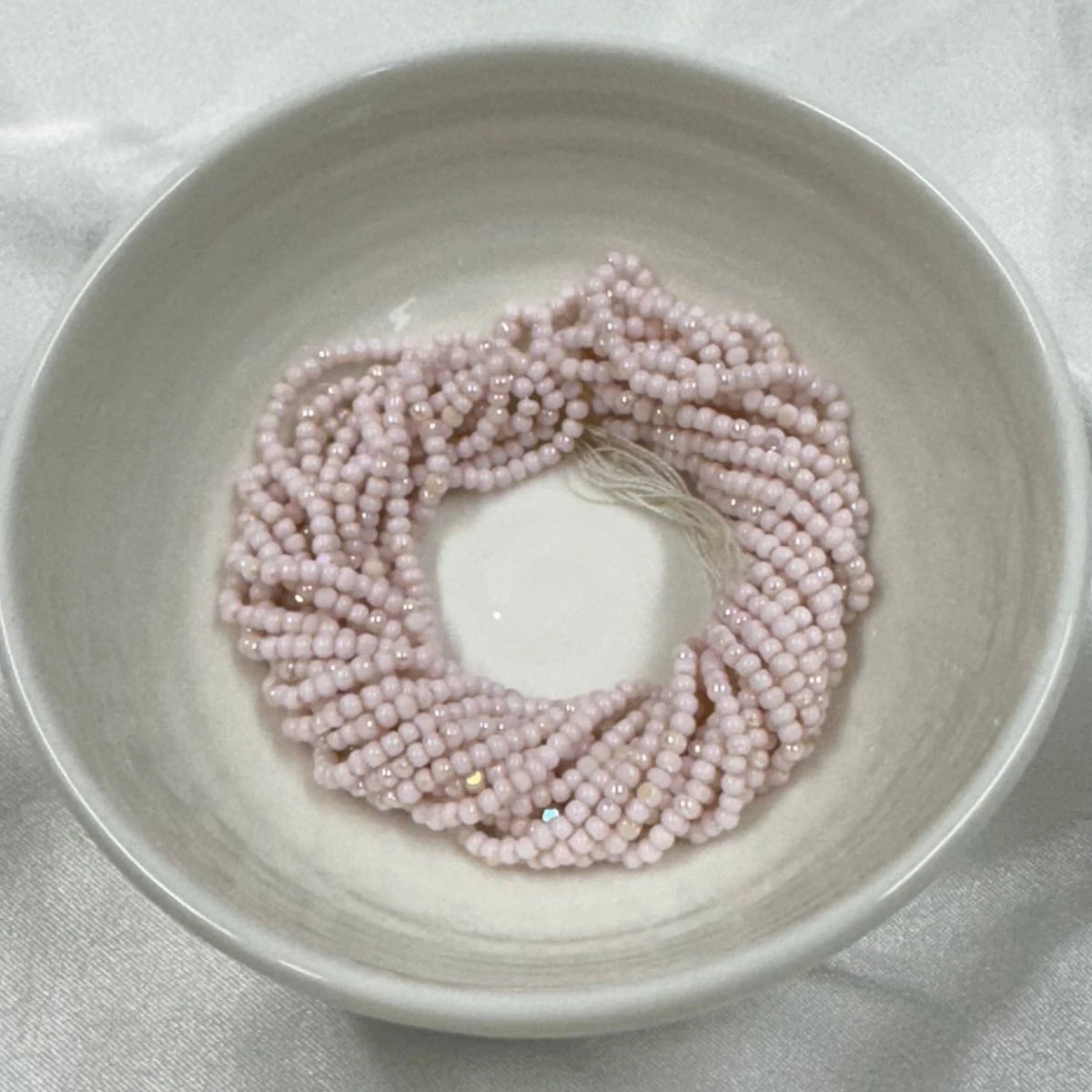 11/0 Charlotte Cut *Premium Seed Bead- Patina Opaque Petal Pink Aurore Boreale *10g Hank* India Sheen Charlotte Cut Seedbeads