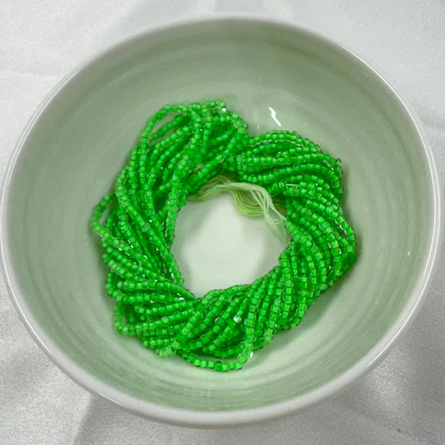 11/0 Charlotte Cut Seed Bead- Colour Lined Neon Green *10g Hank* India Sheen Charlotte Cut Seedbeads