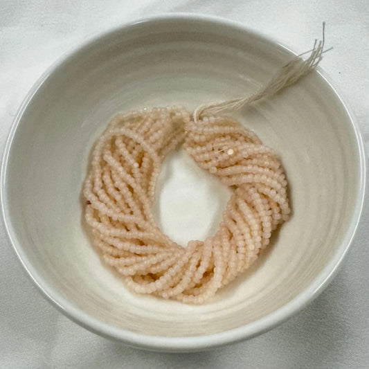 11/0 Charlotte Cut Seed Bead- Silk Opal Peach*10g Hank* India Sheen Charlotte Cut Seedbeads