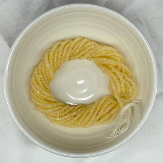 11/0 Charlotte Cut Seed Bead- Opal Light Cream *10g Hank* India Sheen Charlotte Cut Seedbeads
