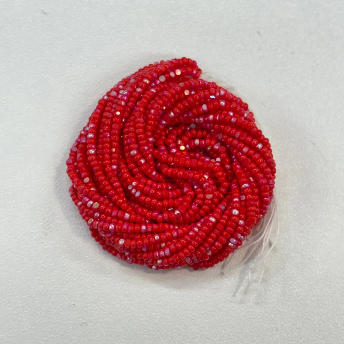 13/0 Charlotte Cut Seed Bead - Patina Light Red Opaque AB 10g India Sheen Charlotte Cut Seedbeads