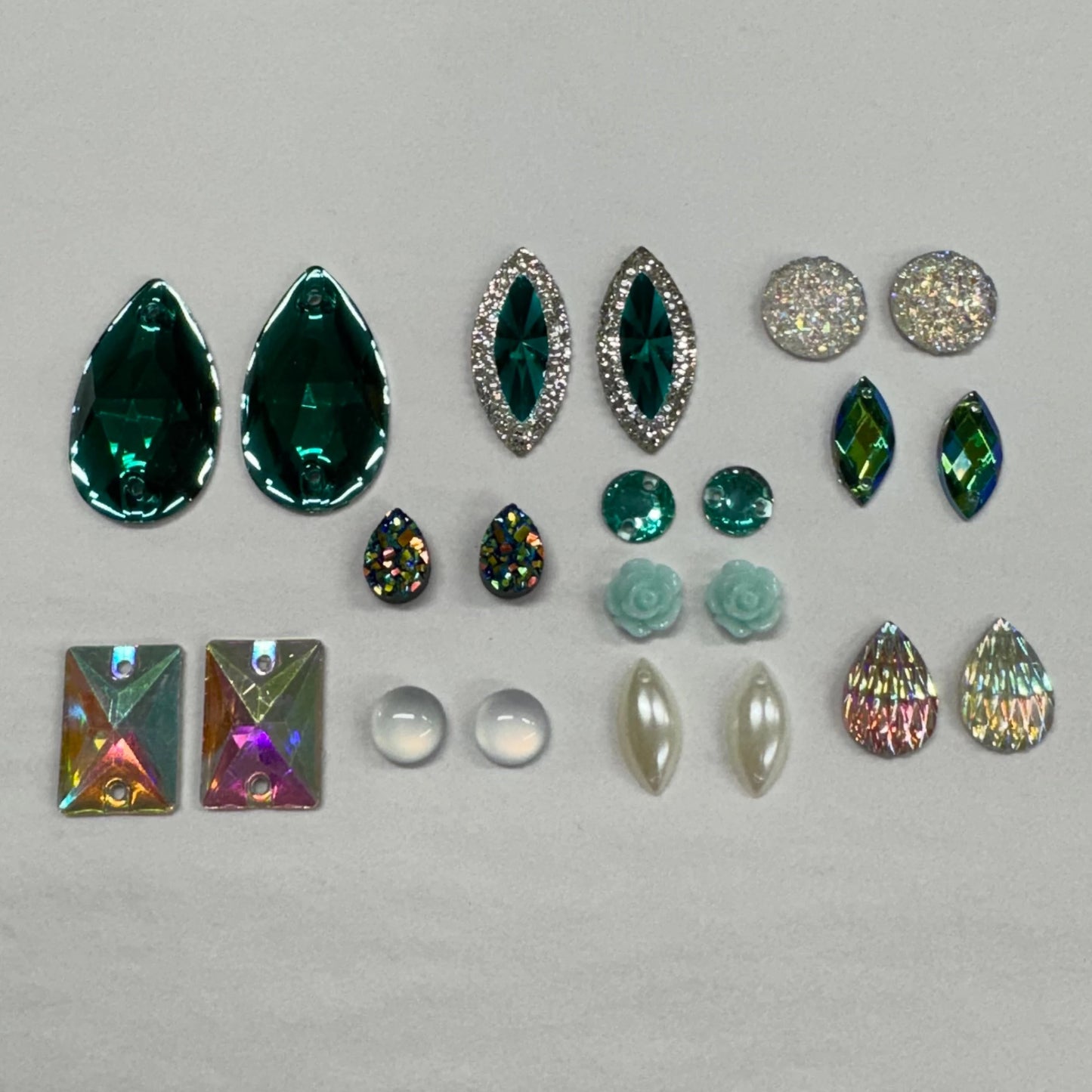 "Emerald" 11 Pairs of Resin Gem Set, Promotions Sundaylace Creations & Bling