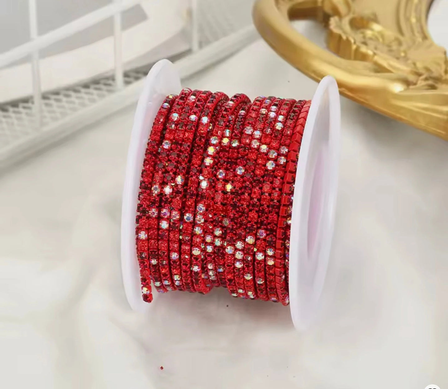 Ss6 Mixed Coloured AB Stone on Red Coloured Metal Rhinestone Chain (Sold in 36") Metal Rhinestone Chain