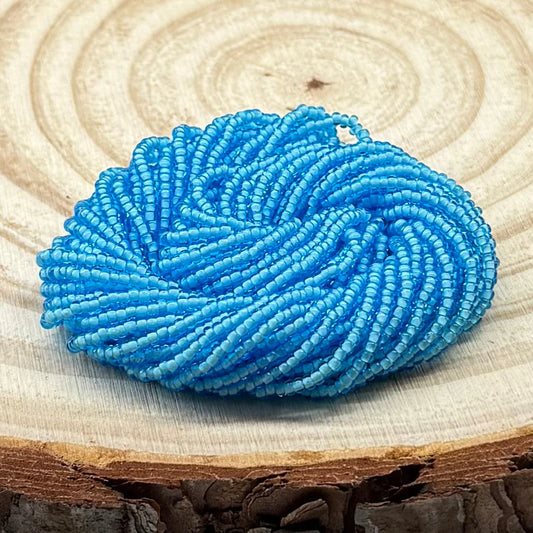 10/0 White Lined Aqua, Preciosa Seed Bead *Hank 10/0 Preciosa Seed Beads