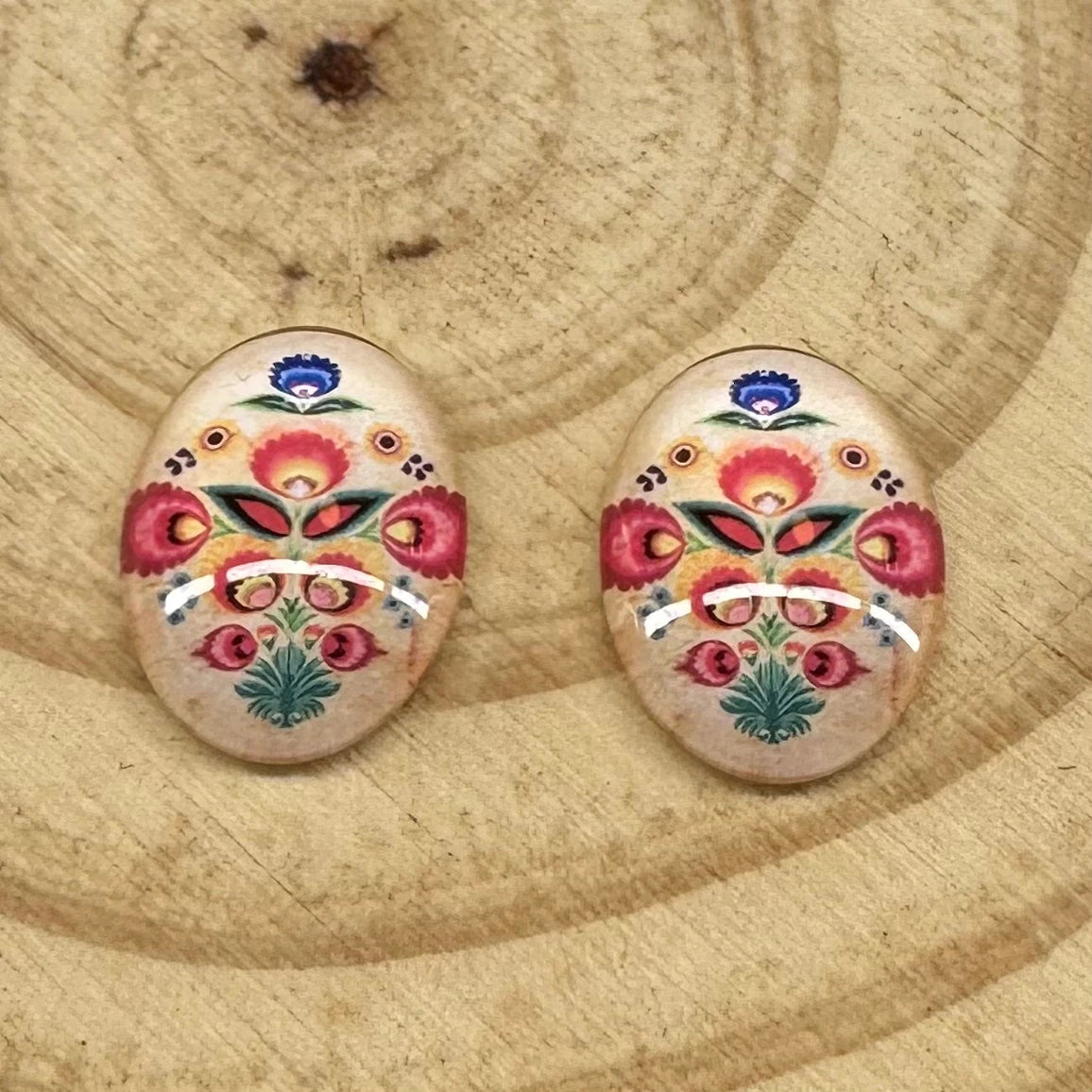 13*18mm Heirloom Floral Beige Backdrop Oval, Glue On, Resin Gem, (Sold in Pair) Sundaylace Creations & Bling