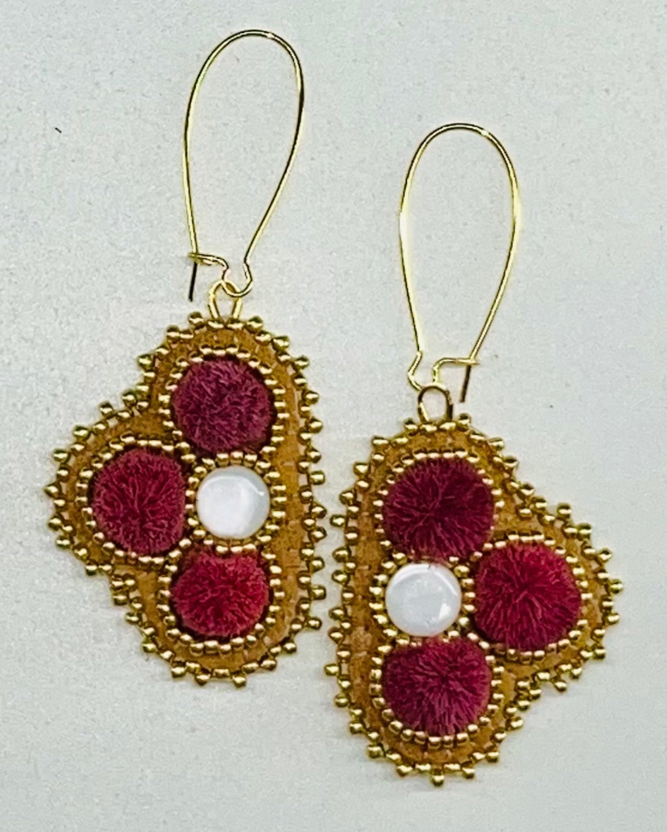 Learn to Tuft Caribou Beading Starter Kit, Promotions Sundaylace Creations & Bling