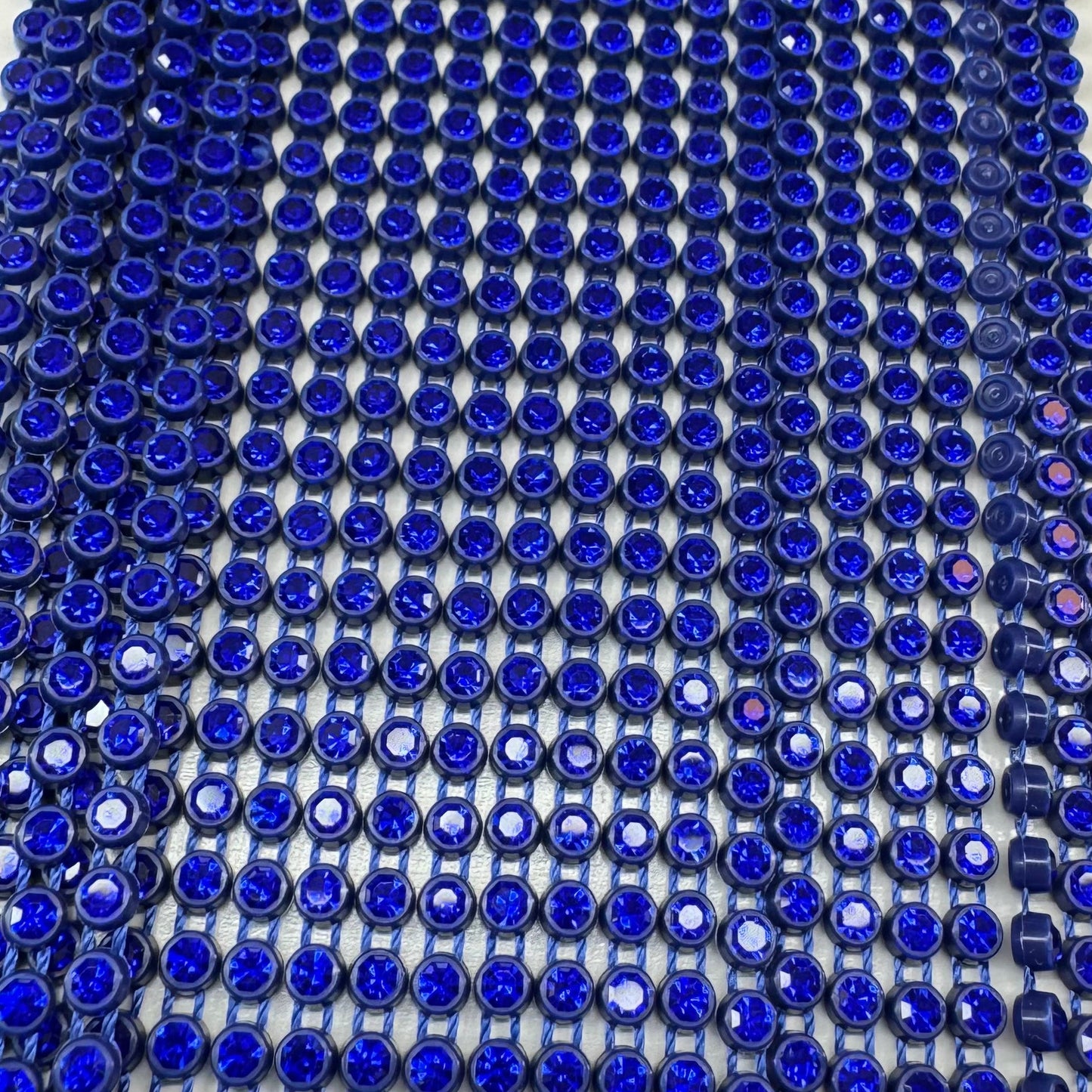 Ss8 Plastic Rhinestone Chain Banding, Blue Stone in Navy Blue Plastic Rhinestone Chain Rope, Sold in yard (Sold in 36") Plastic Rhinestone Banding Rope