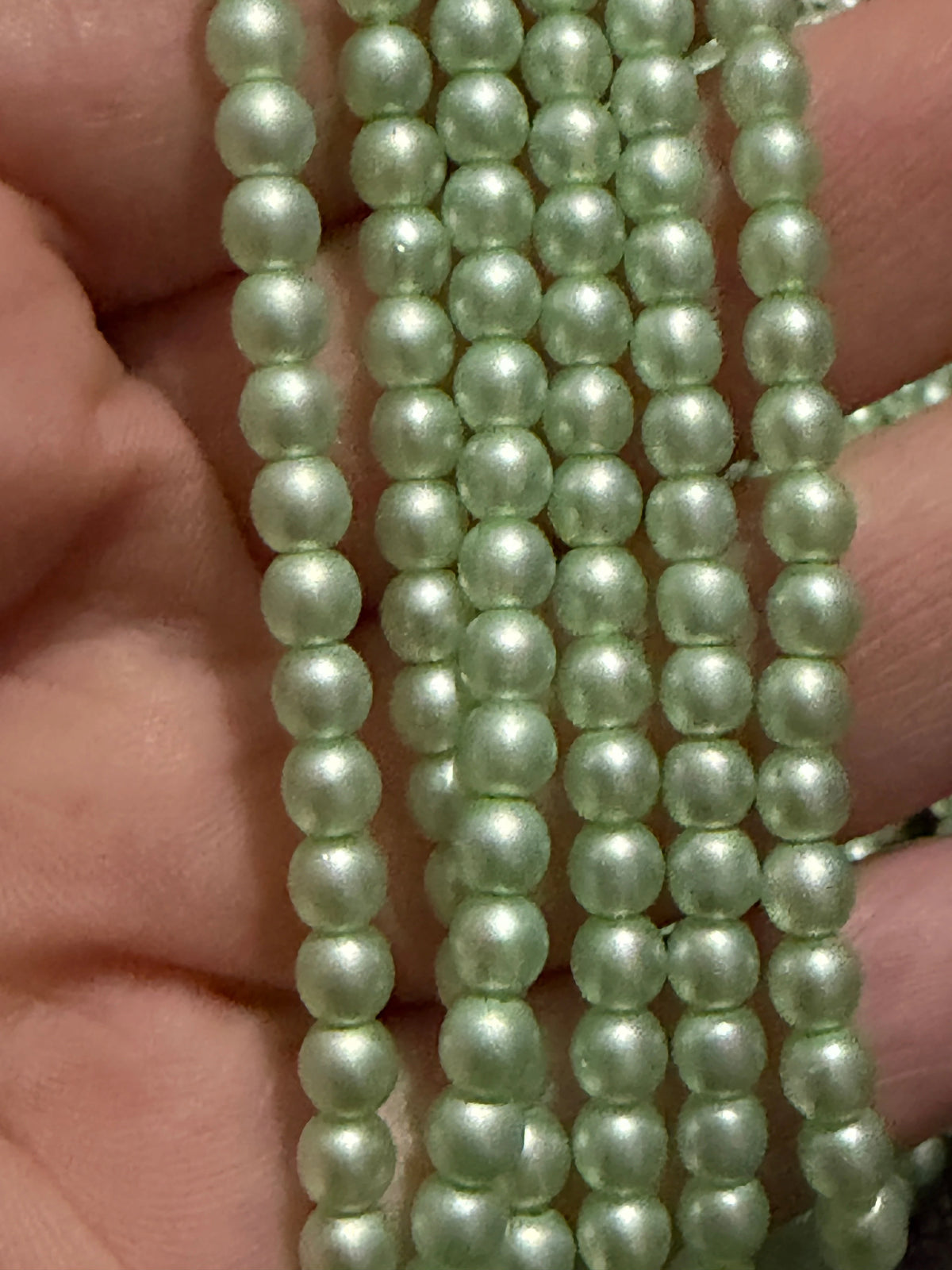 4mm Mint Light Green GLASS PEARL Round Sundaylace Creations & Bling