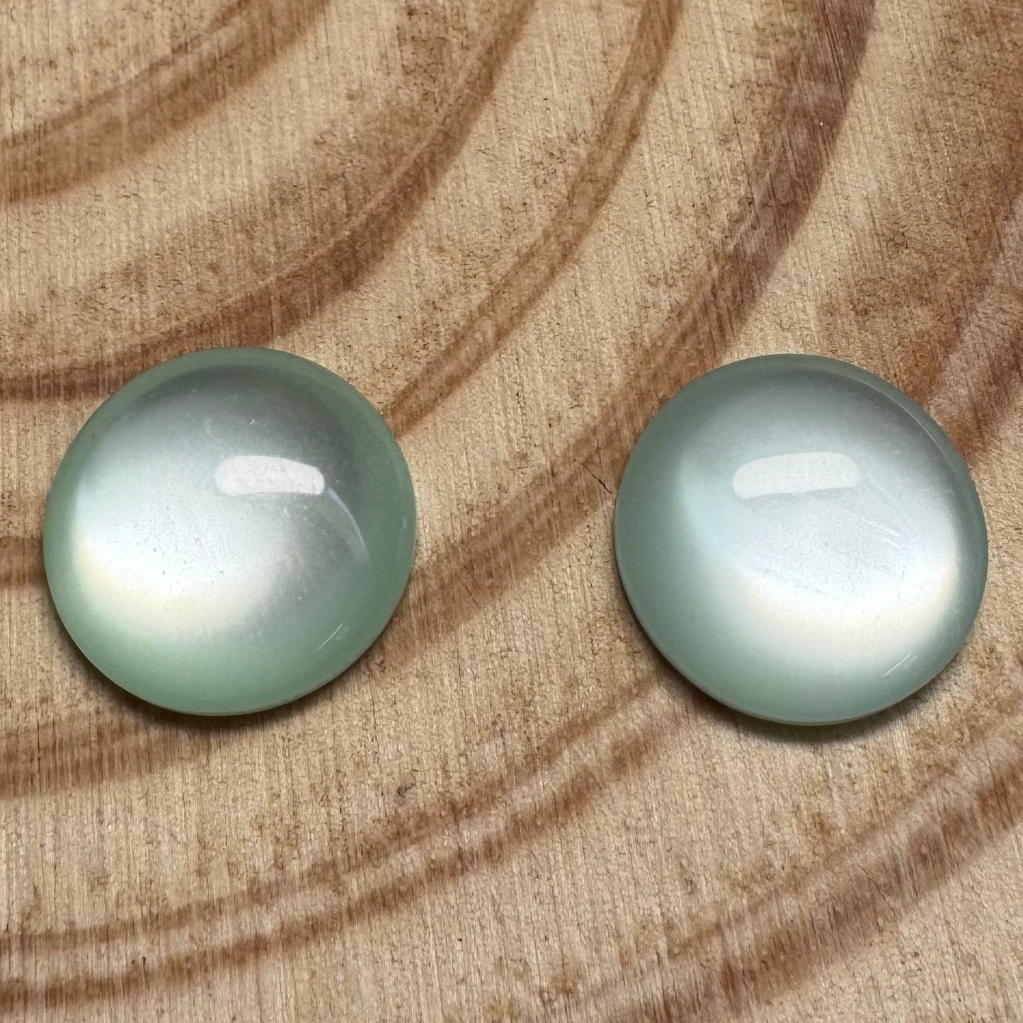 18mm Light Sage Green Pastel Easter Cat Eye Jelly Round, Glue on, Resin Gem, (Sold in Pair) Resin Gems