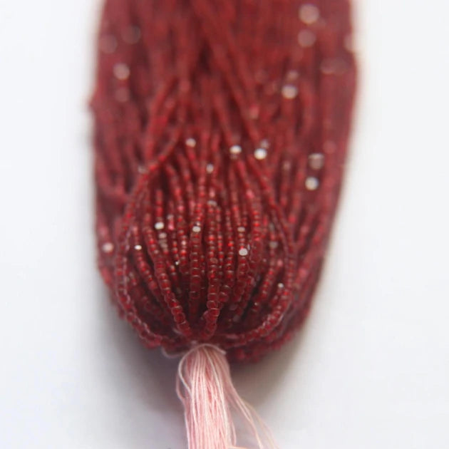 13/0 Charlotte Cut Seed Bead -Crystal Matt Ruby Lined 10g India Sheen Charlotte Cut Seedbeads
