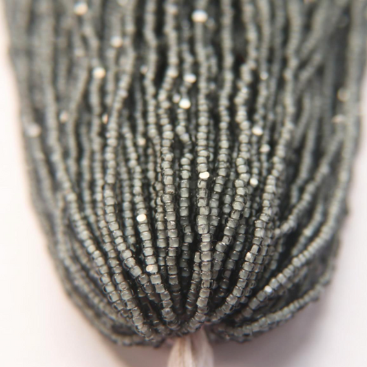 11/0 Charlotte Cut Seed Bead - Grey White Lined (10g) India Sheen Charlotte Cut Seedbeads