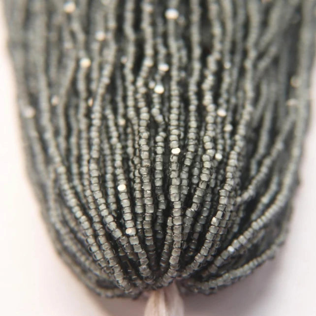 11/0 Charlotte Cut Seed Bead - Grey White Lined (10g) India Sheen Charlotte Cut Seedbeads