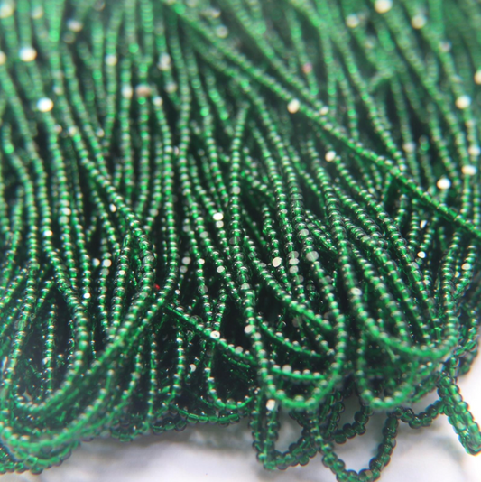 11/0 Charlotte Cut Seed Bead - Forrest Green Transparent 10g India Sheen Charlotte Cut Seedbeads