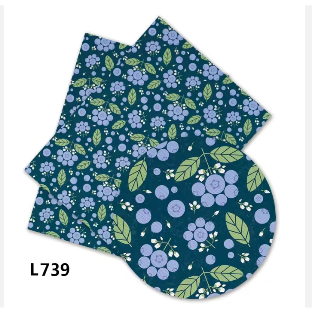 20*33cm "Blueberry" Bunches Navy Background, Long Leatherette Sheets Leatherette