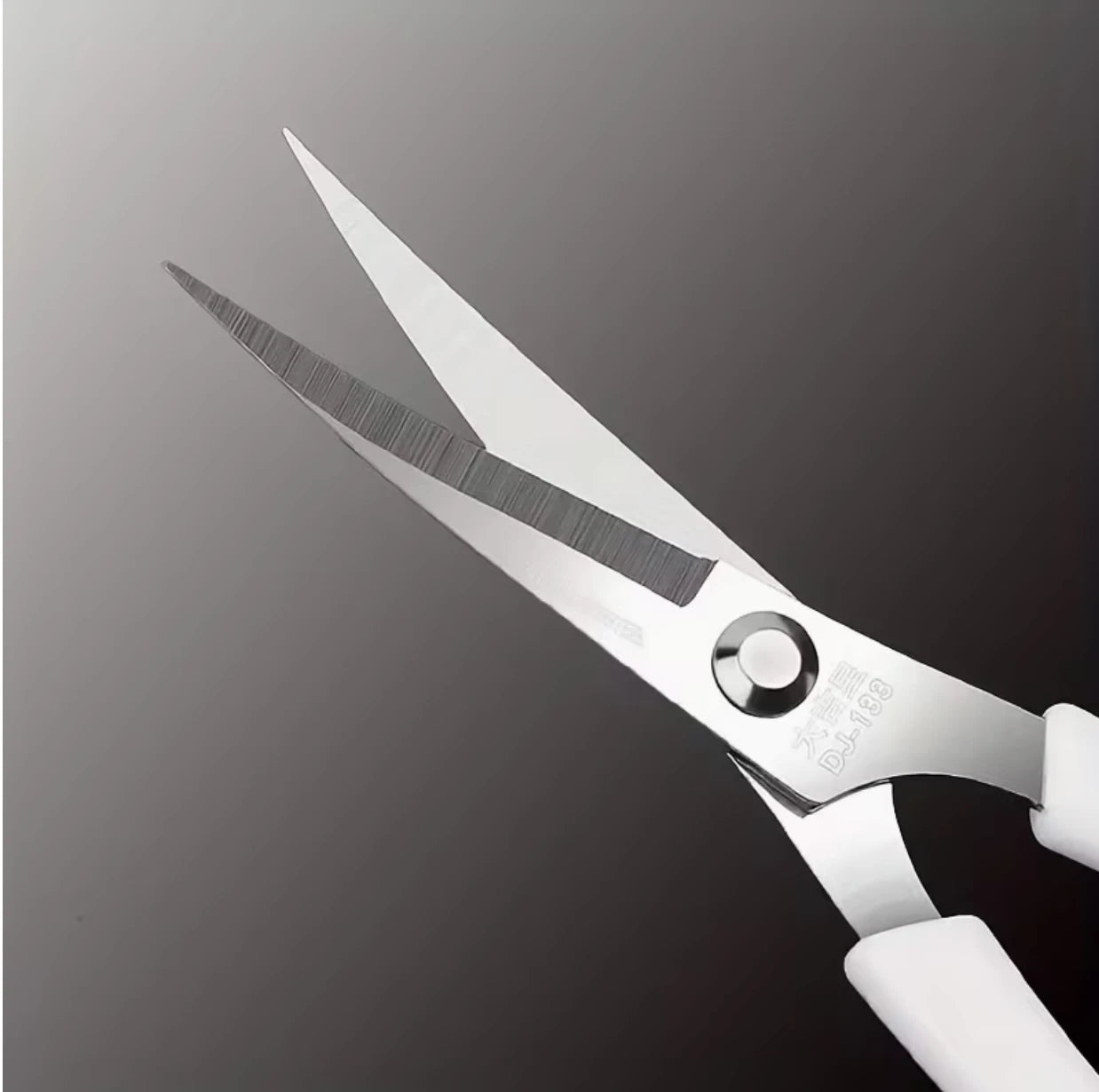 5.5" Bent Head White Handle Embroidery Scissors perfect for Tufting, Beading Scissors, Basics Plastic Rhinestone Banding Rope