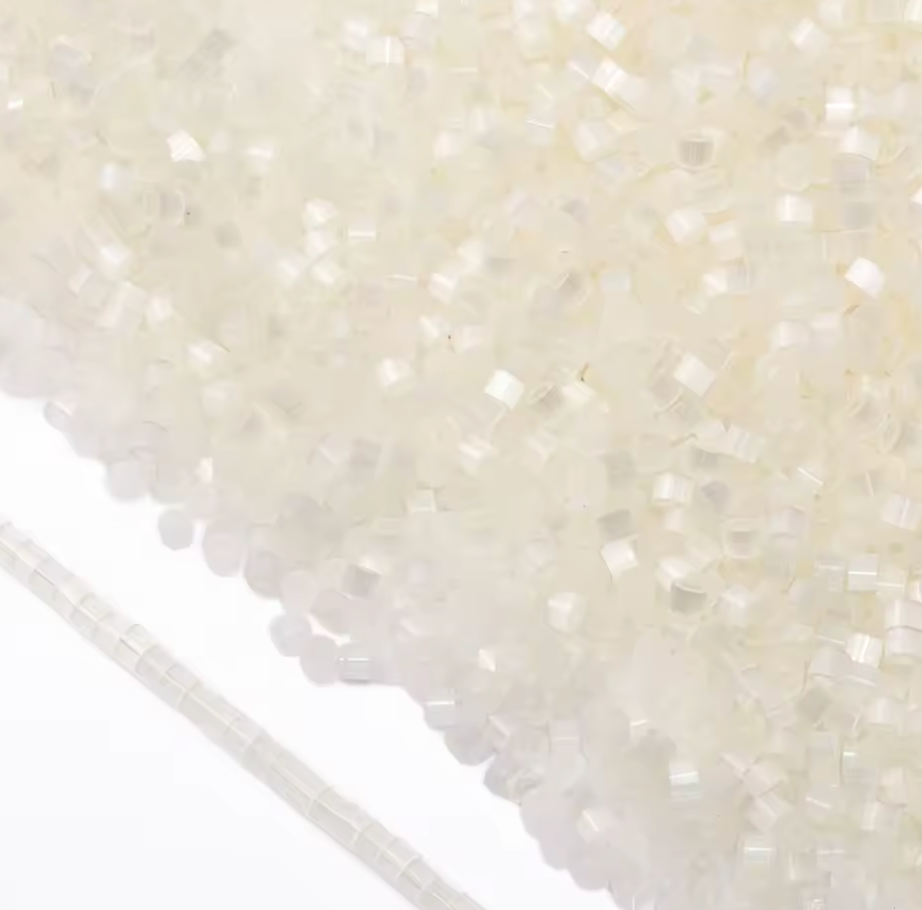 11/0 Pearl White Loose Seed Beads (50g) Sundaylace Creations & Bling