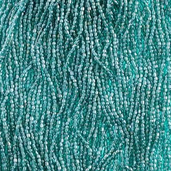 3 Cut 10/0 Beads Transparent Blue Zircon Luster *Hank Tri-Cut Beads Preciosa
