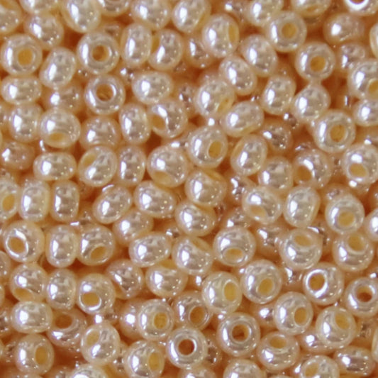 10/0 Pearlized Medium White Shell Luster, Preciosa Seed Beads (22g) 10/0 Preciosa Seed Beads