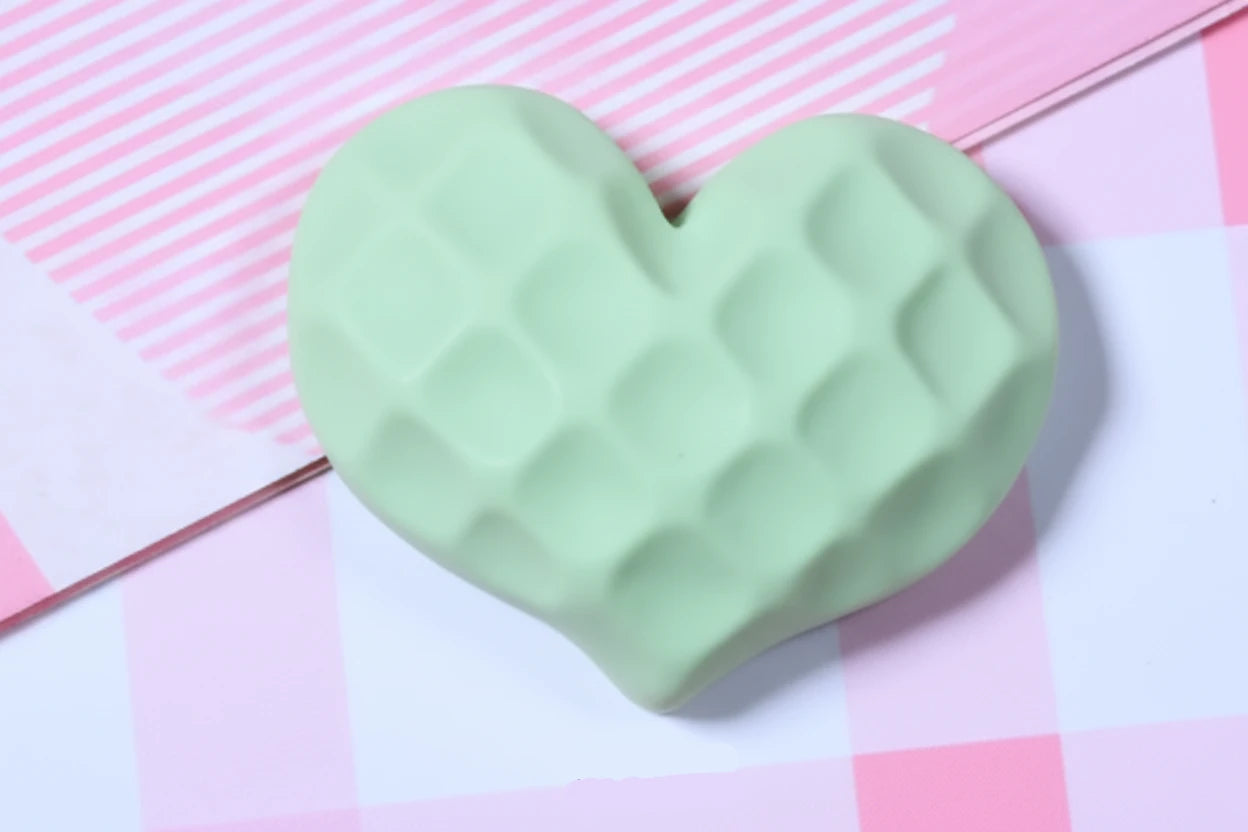 26mm Green Matte Heart Mixed Waffle Cone Textured Matte Hearts, Glue on, Resin Gem, (Sold in Pair) Resin Gems