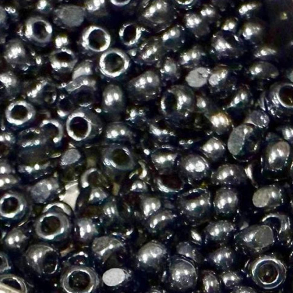 11/0 Charlotte Cut Seed Bead- Ionized Transparent Black Diamond *10g Loose* India Sheen Charlotte Cut Seedbeads