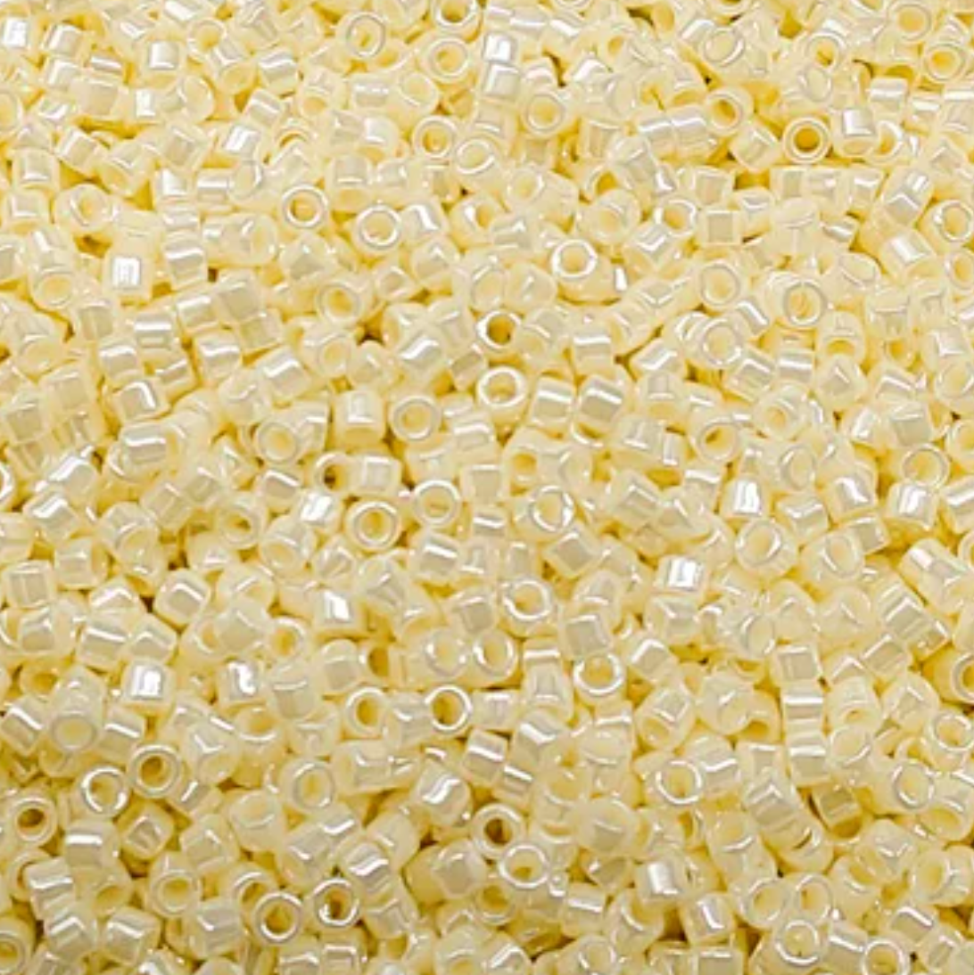 Delica 11/0 RD Opaque Dark Cream Luster (1560v) Miyuki Delica Beads